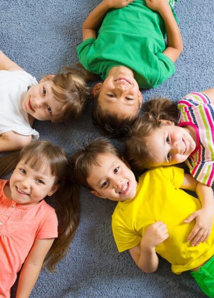 photodune-4902000-cute-little-children-lying-on-floor-s-600x600